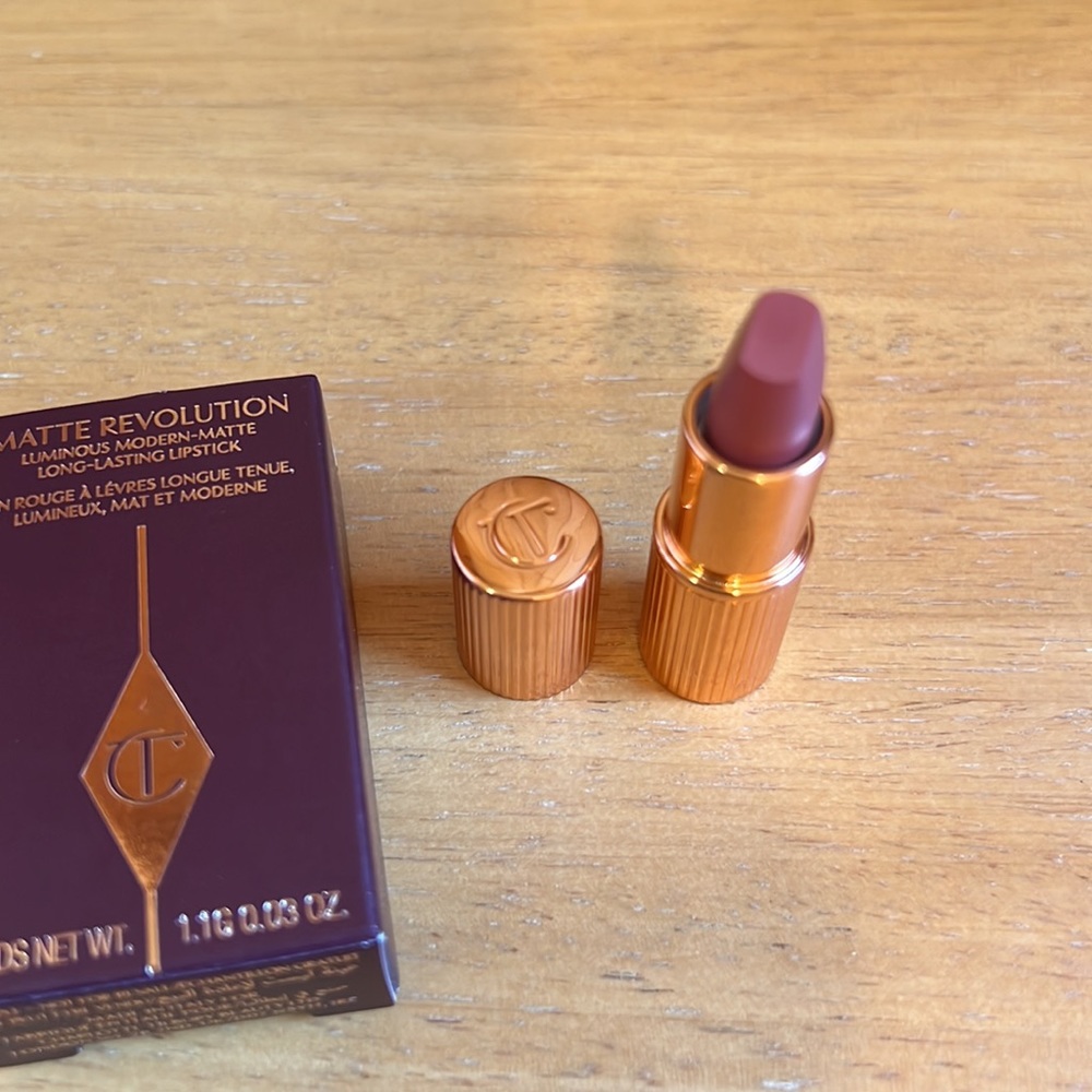 NIB Charlotte Tilbury Pillow Talk Medium Mini Matte Lipstick